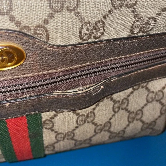 Gucci - Picture 3 of 9
